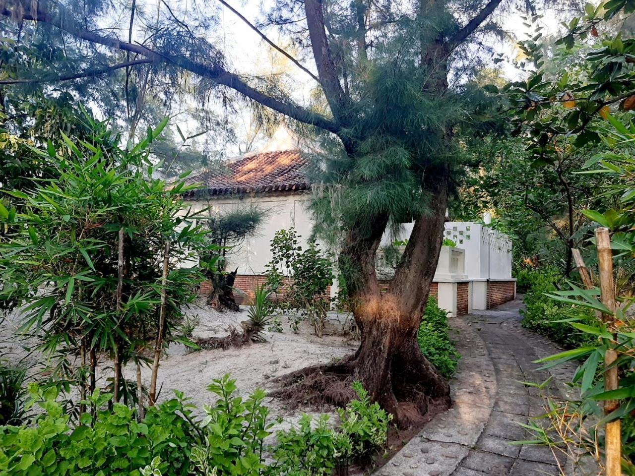 Villa Louise Hue Beach Boutique Hotel Dış mekan fotoğraf