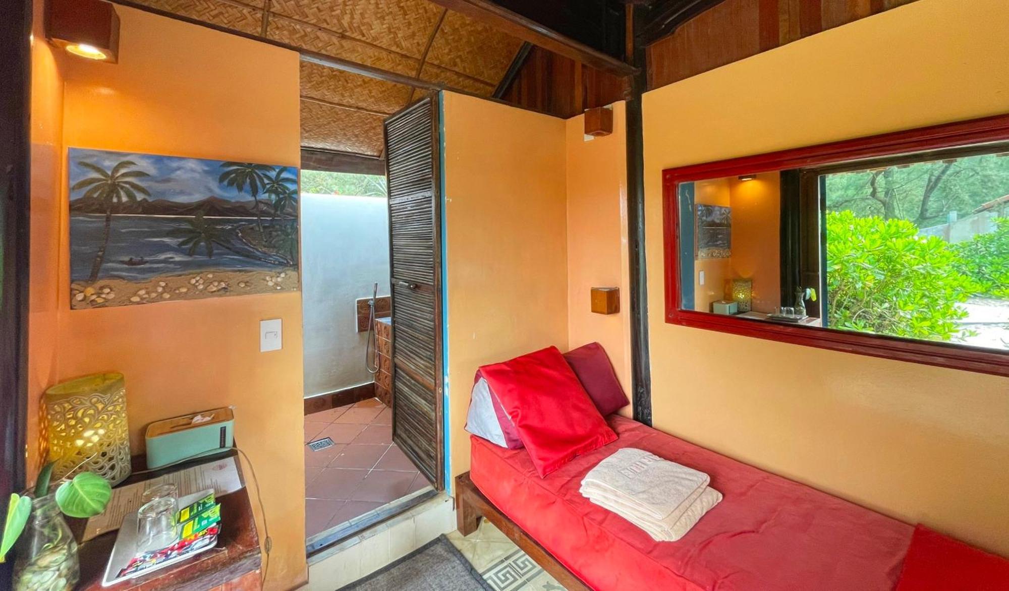 Villa Louise Hue Beach Boutique Hotel Oda fotoğraf