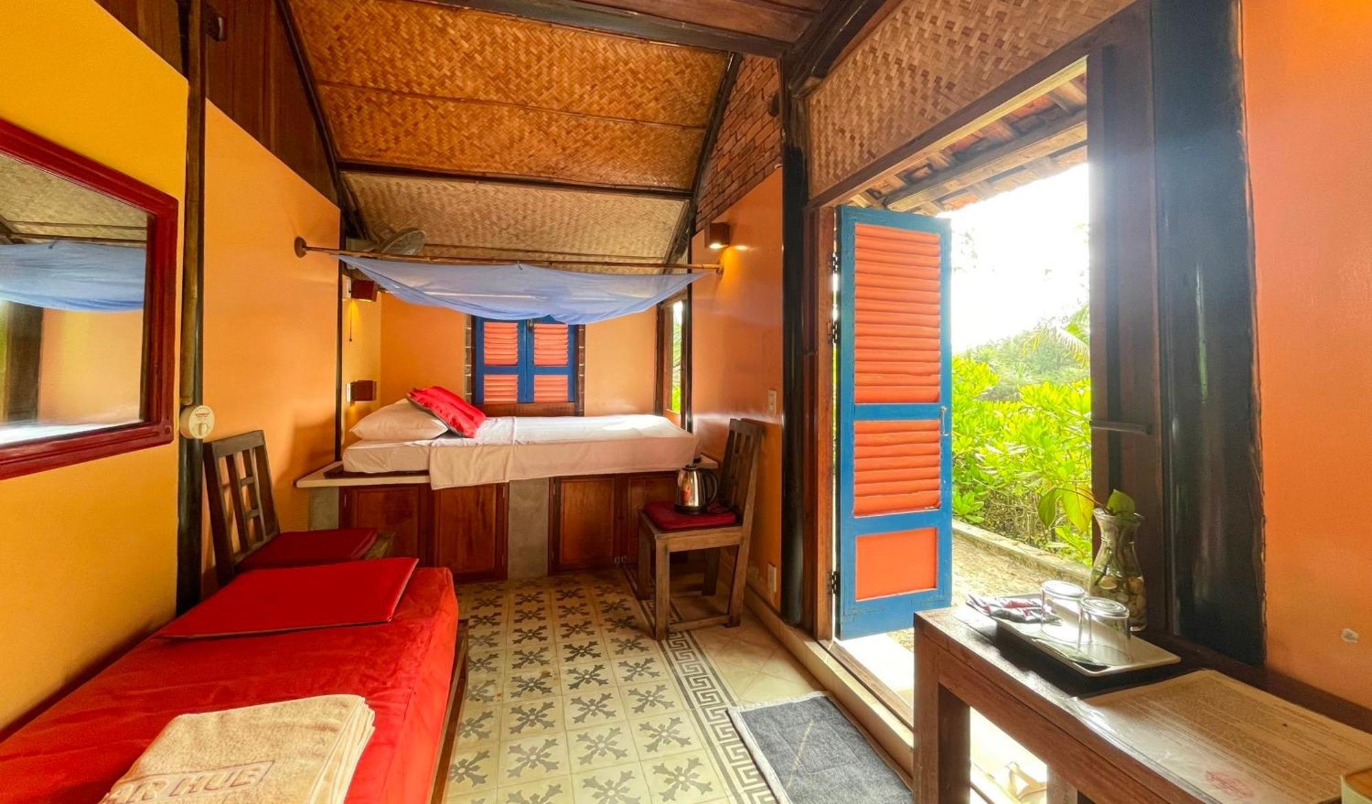 Villa Louise Hue Beach Boutique Hotel Oda fotoğraf
