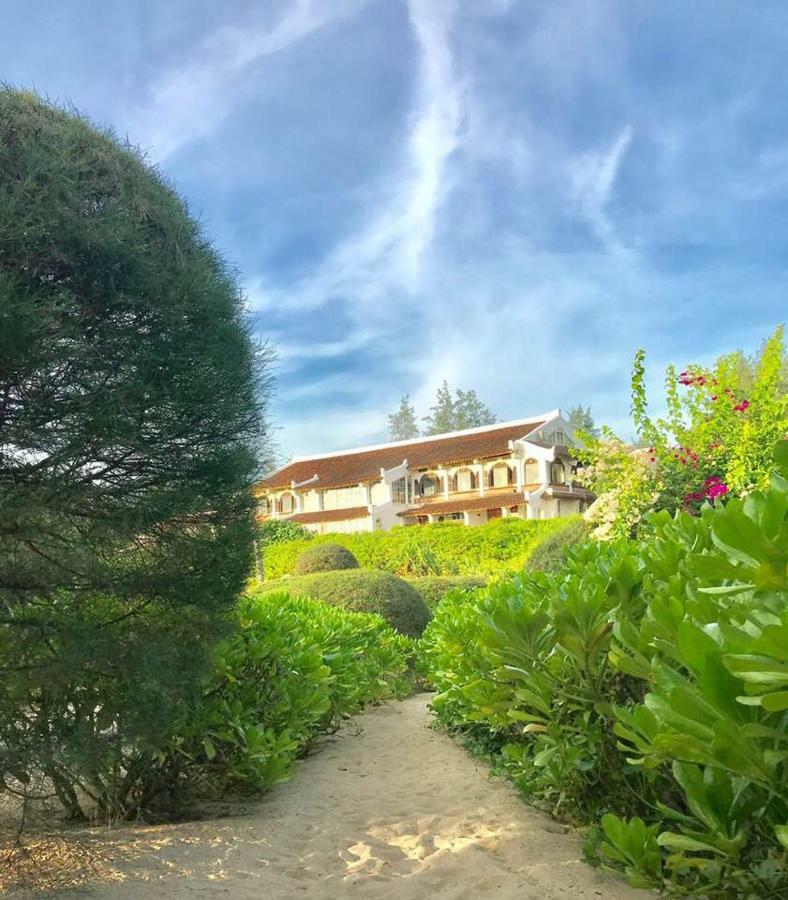 Villa Louise Hue Beach Boutique Hotel Dış mekan fotoğraf